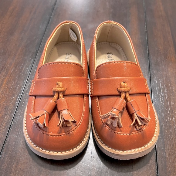 Gender Neutral Brown Toddler Loafers US size 7 - Picture 2 of 5